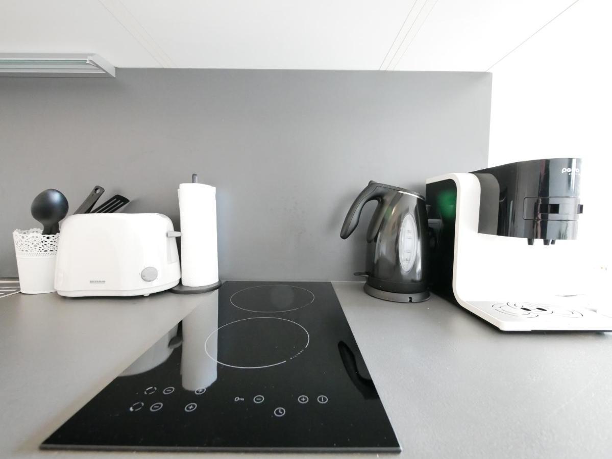 Zentral, Modern, Gemuetlich Mit Balkon & Parkplatz Apartment *