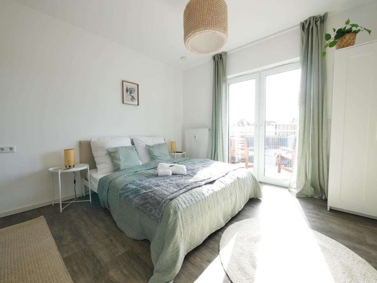 Zentral, Modern, Gemuetlich Mit Balkon & Parkplatz *